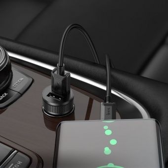 Автомобильное ЗУ Hoco Z49 (2USB: 5V/2.4A) цвет: черный