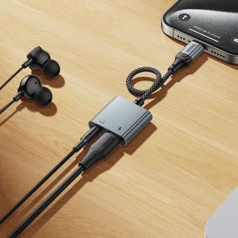 Адаптер Hoco UPA34 Type-C - Type-C+3.5 Jack  цвет: металлик   